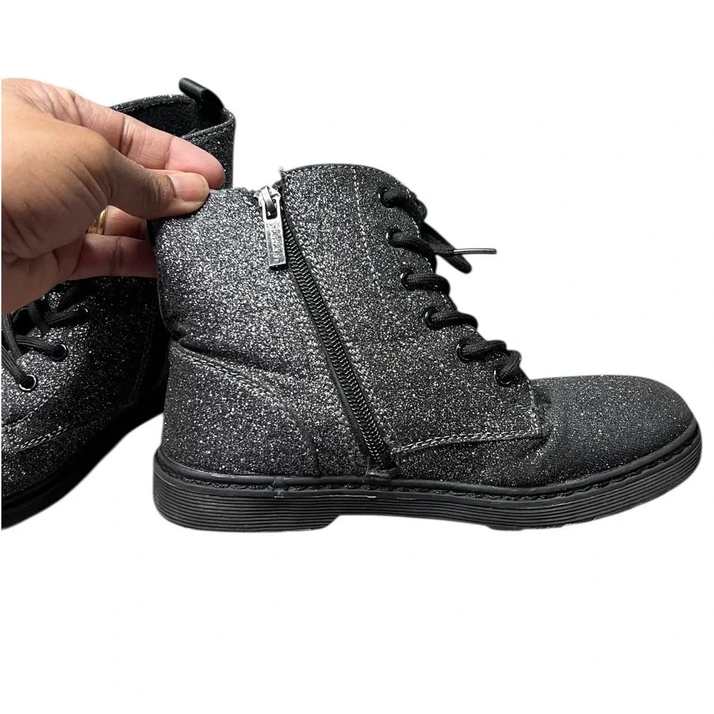 Tahari girls black